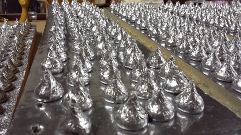 Making Hershey's Kisses Replicas with EasyFlo 60 Plastic - Polytek  Development Corp.