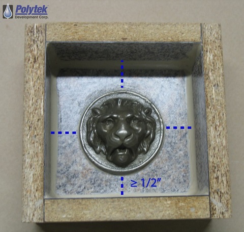 Preparing a mold box for a one-piece block mold